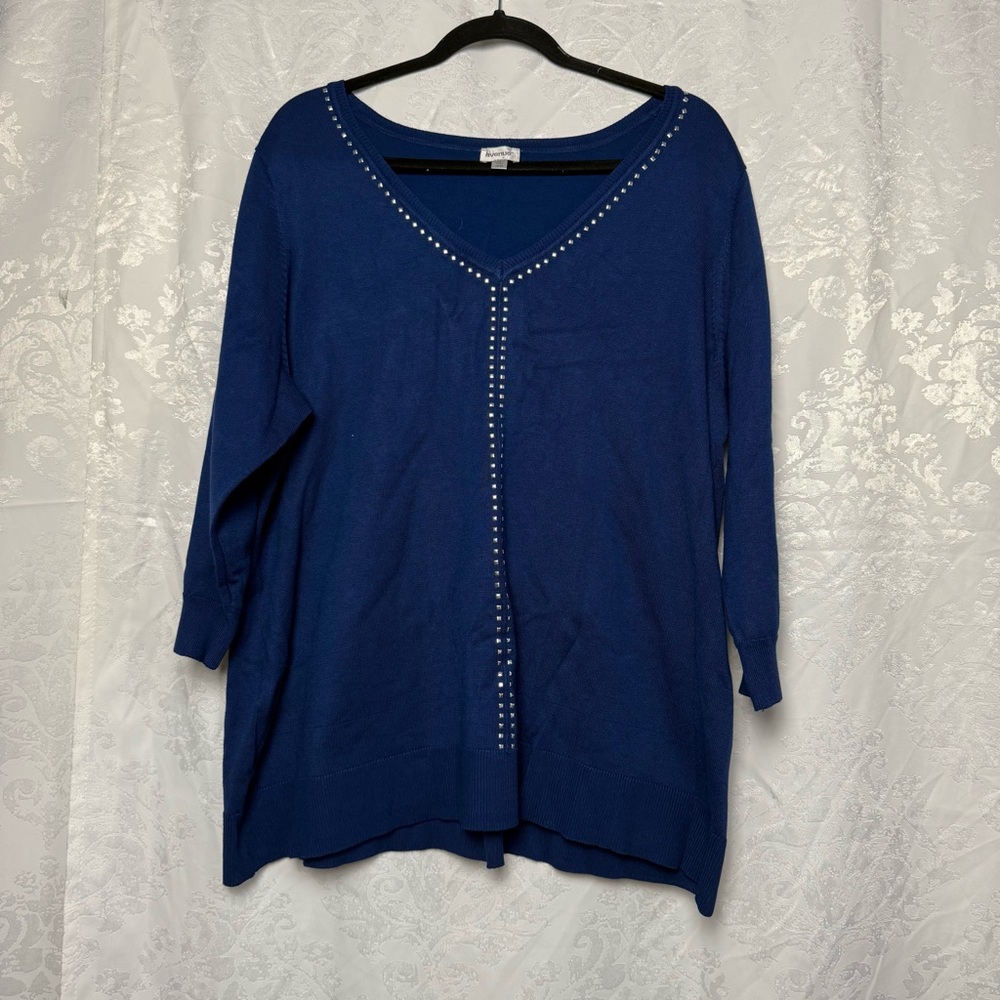 AVENUE Studded V Neck Plus Size Sweater Size 18/20